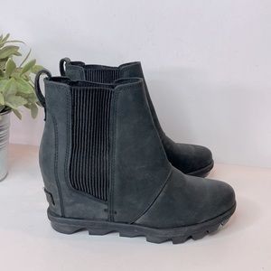 Sorel Joan Uptown Chelsea Bootie black size 5.5